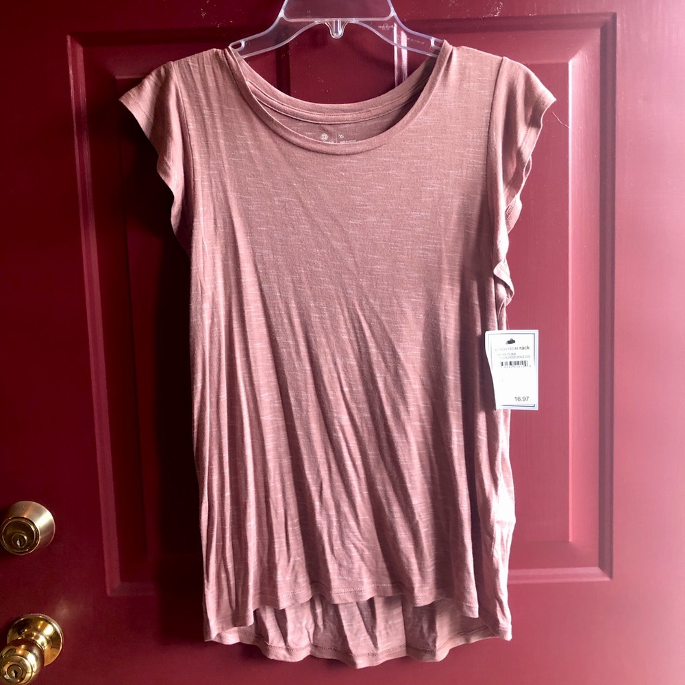 NWT: Super soft light pink susina t shirt